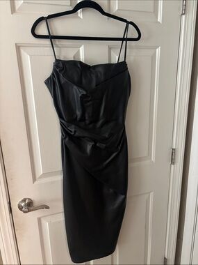 teia sky draped corset midi dress Rent Teia Sky draped corset mini - House of CB